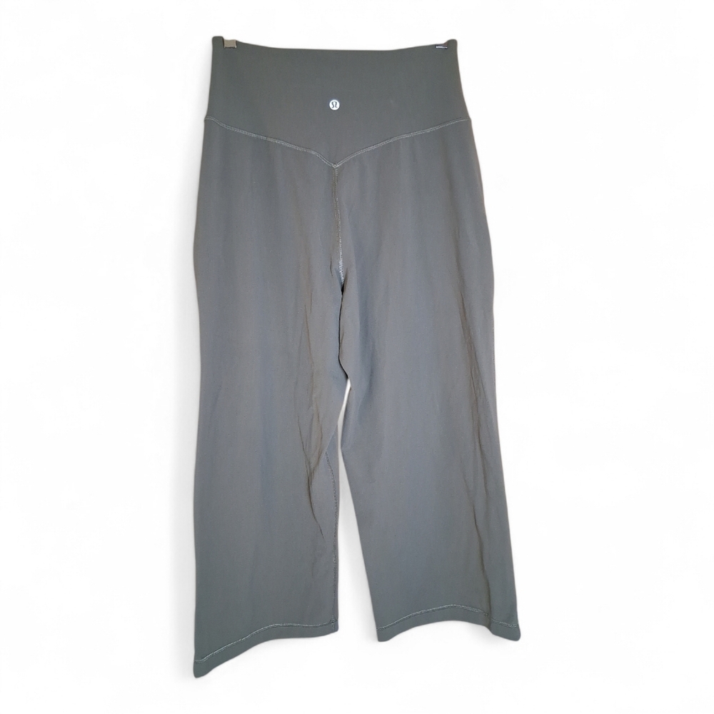 Lululemon Athletica Align Wide Leg Super-High-Rise Cropped *23" gray green - Picture 4 of 4